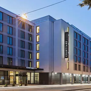 Courtyard By Marriott East Múnich