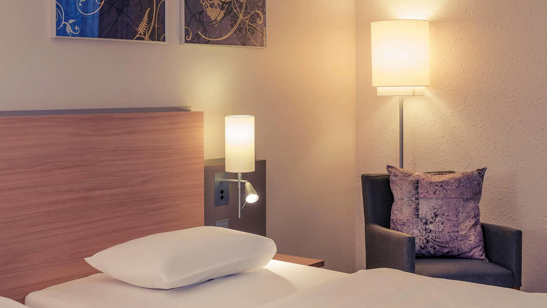 Fuerther Hotel Mercure Nuernberg West Germany