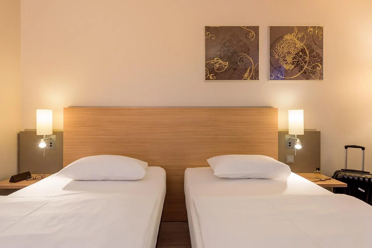 Fuerther Hotel Mercure Nuernberg West 4*, Fuerth